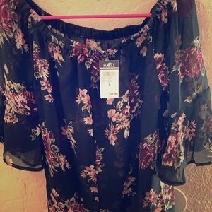 NWT Rue 21 Sheer Floral top